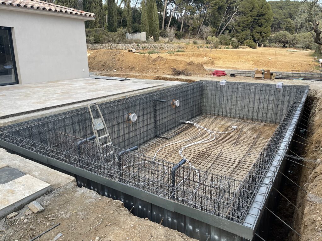 réalisation piscine tendance ollioules