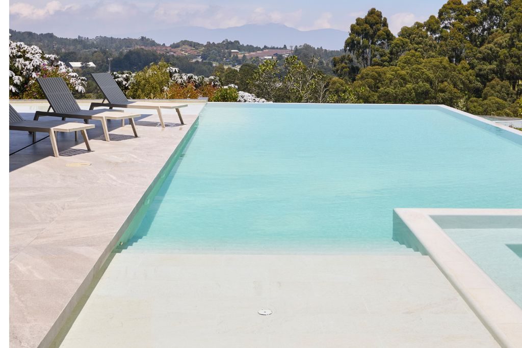 Rénovation piscine d'une maison secondaire St Tropez