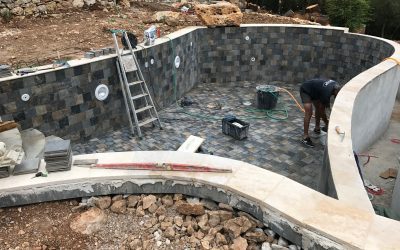 Piscine creusée : combien de temps durent les travaux ?