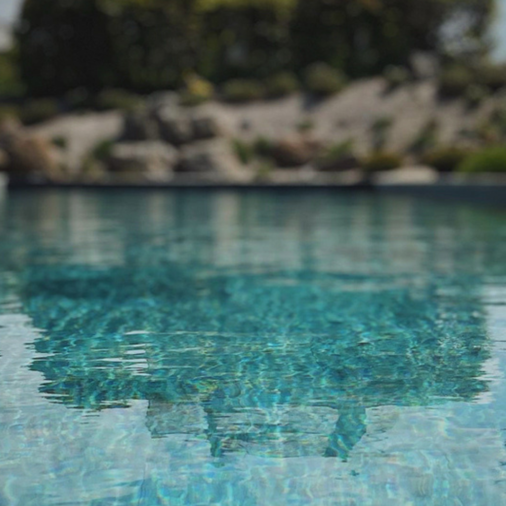 Construction de piscine effet Bali à Bandol
