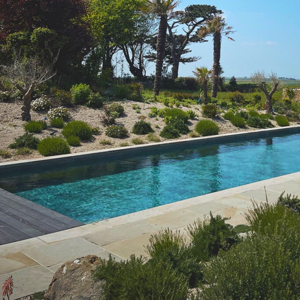  piscine effet Bali à Bandol