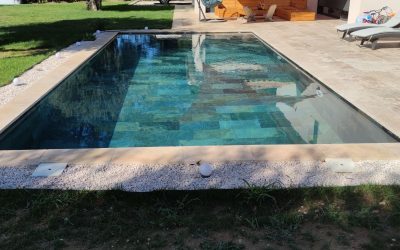 Construction pas à pas de piscine avec carrelage Balinais à Ollioules