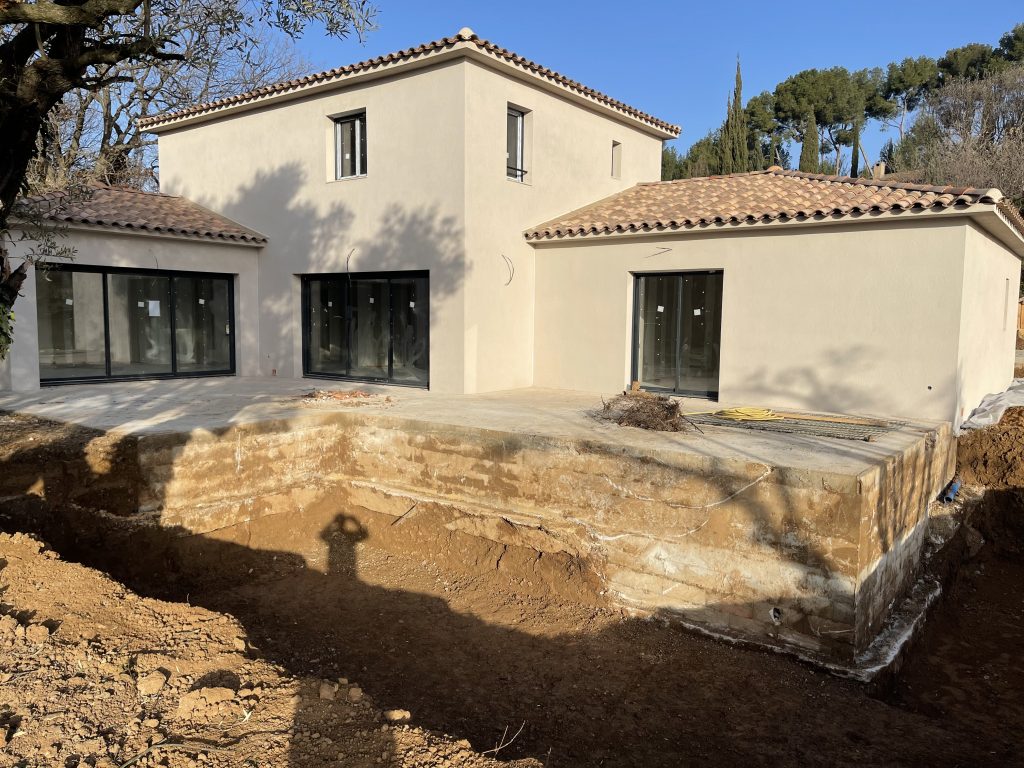 Terrassement piscine ollioules