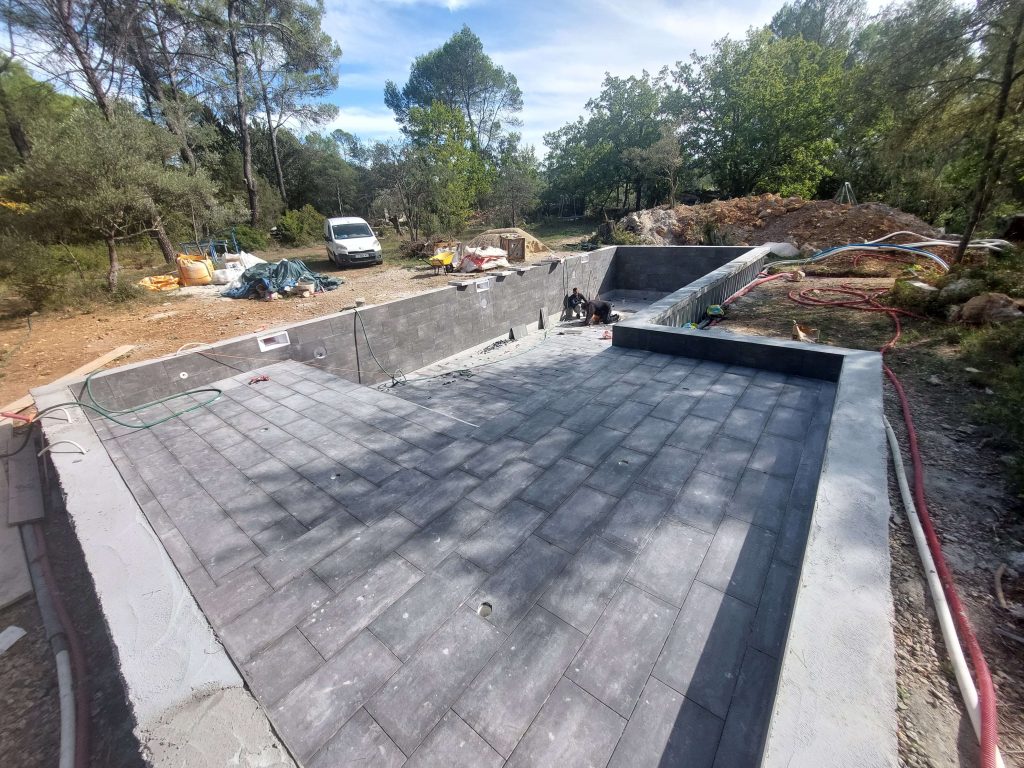 construction piscine creusée var JPBG