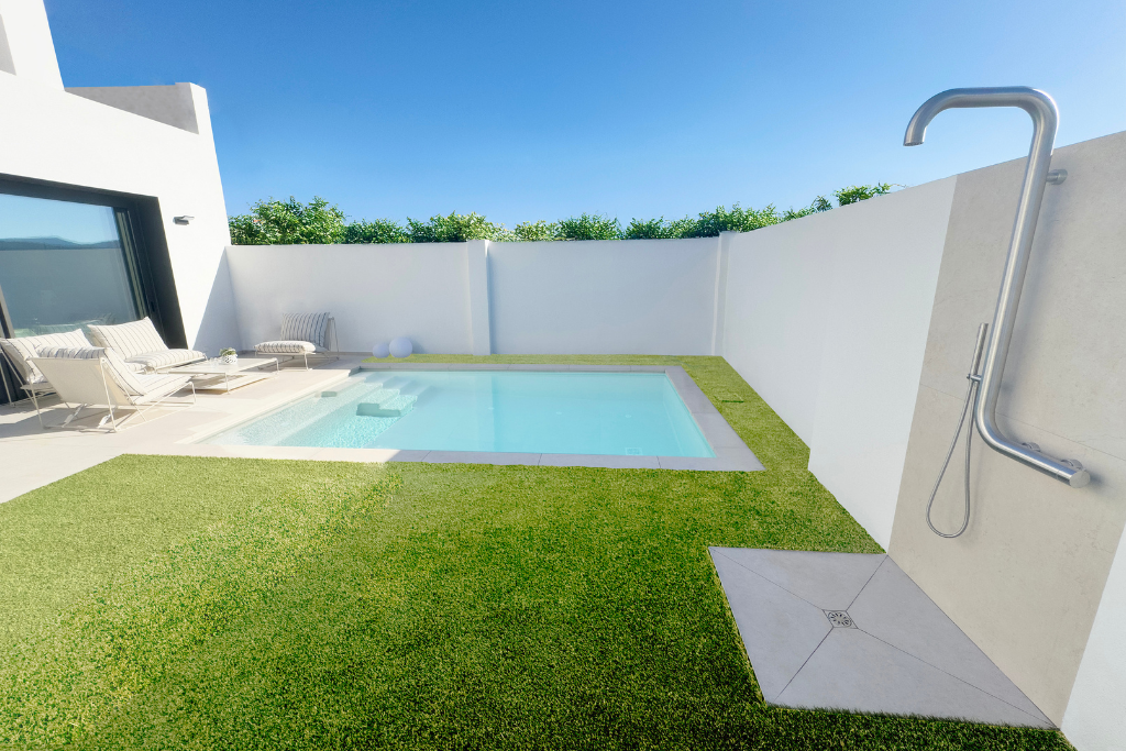 Construction de petite piscine creusée