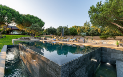Construction de piscine a débordement dans le Var