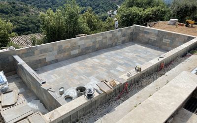 Rénovation de piscine creusée à Grimaud