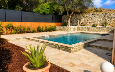 Réfection de piscine creusée sur mesure dans le Var