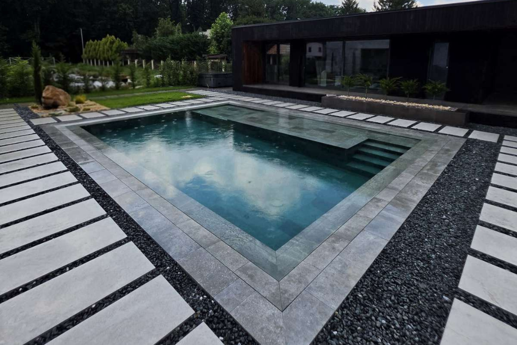 rénovation structure piscine var